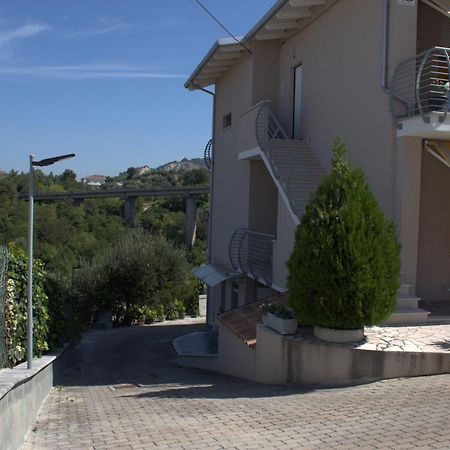 B&B Sibi Chieti Bagian luar foto